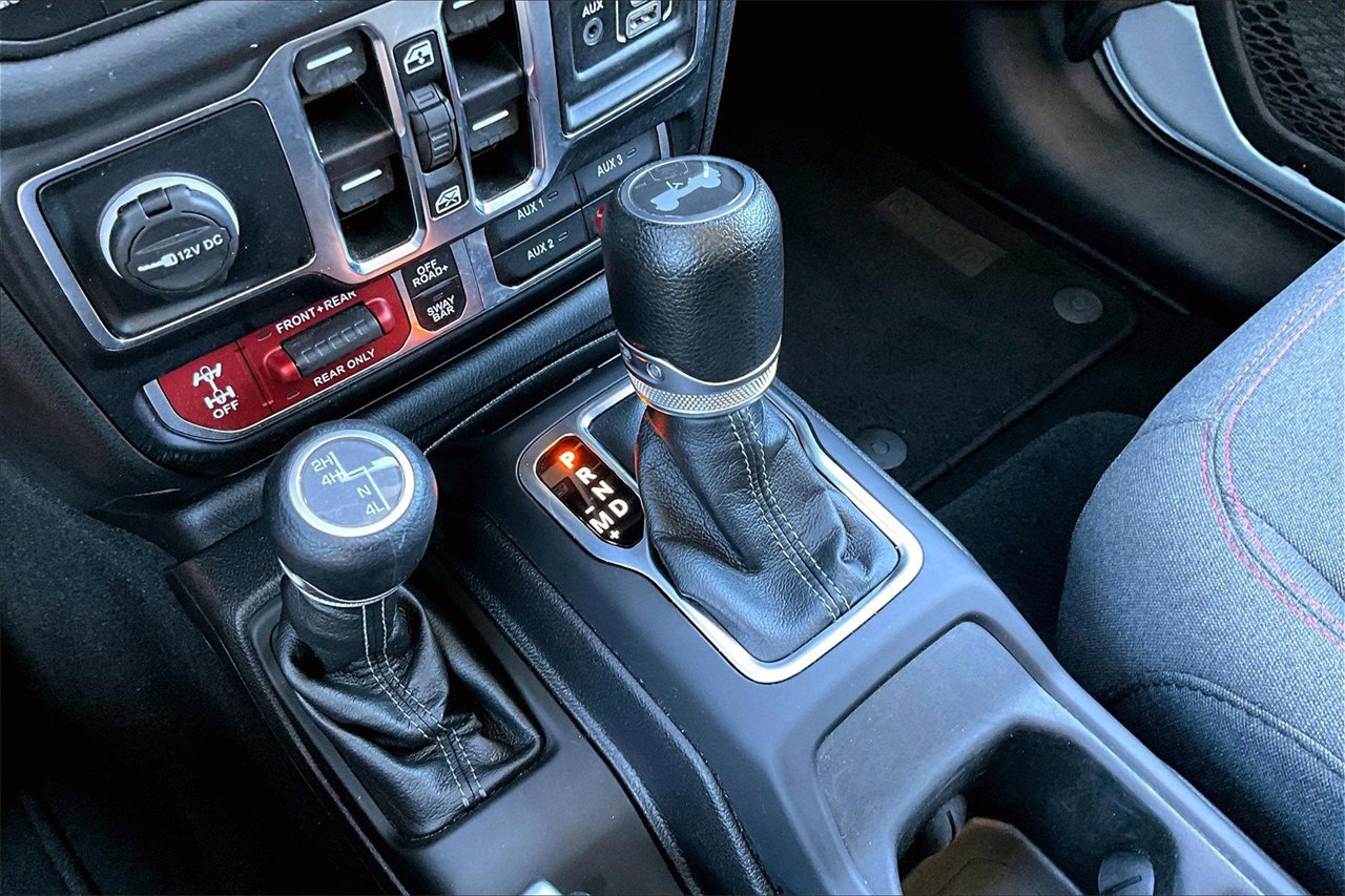 Used 2024 Jeep Wrangler Unlimited Rubicon image 28