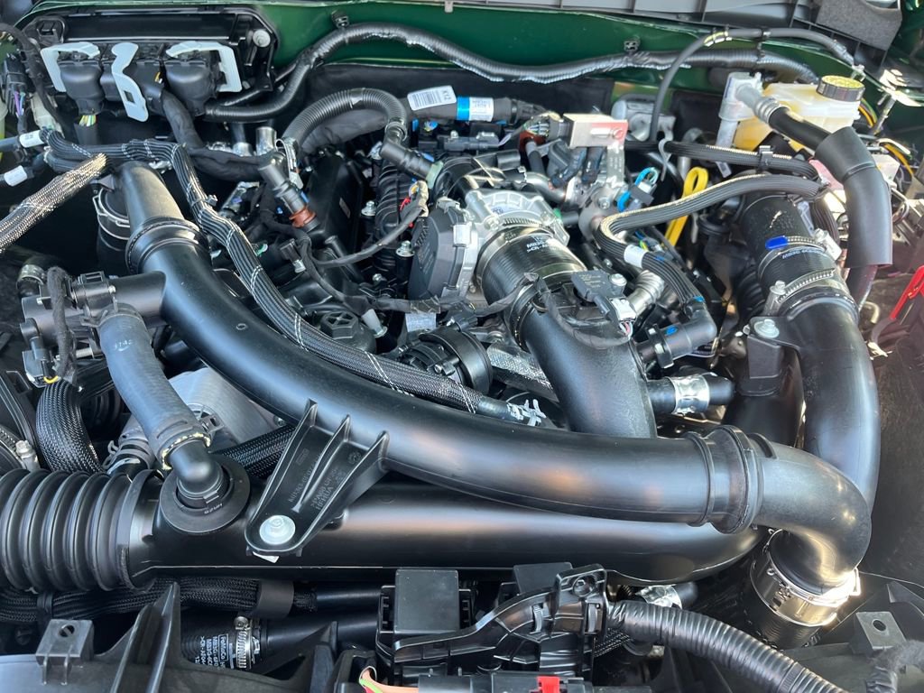 New 2025 Ford Bronco Outer Banks w/ Black Appearance Package image 3