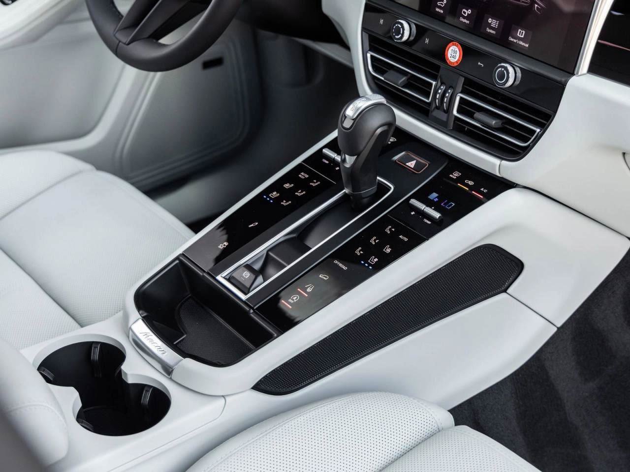 New 2026 Porsche Macan S image 82