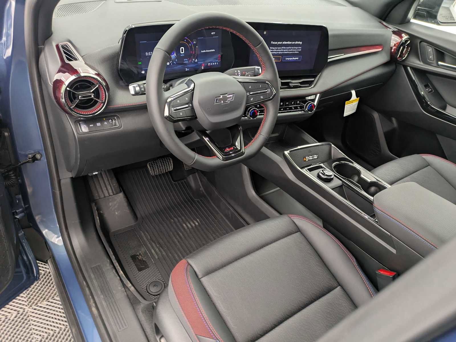 New 2026 Chevrolet Equinox RS image 2