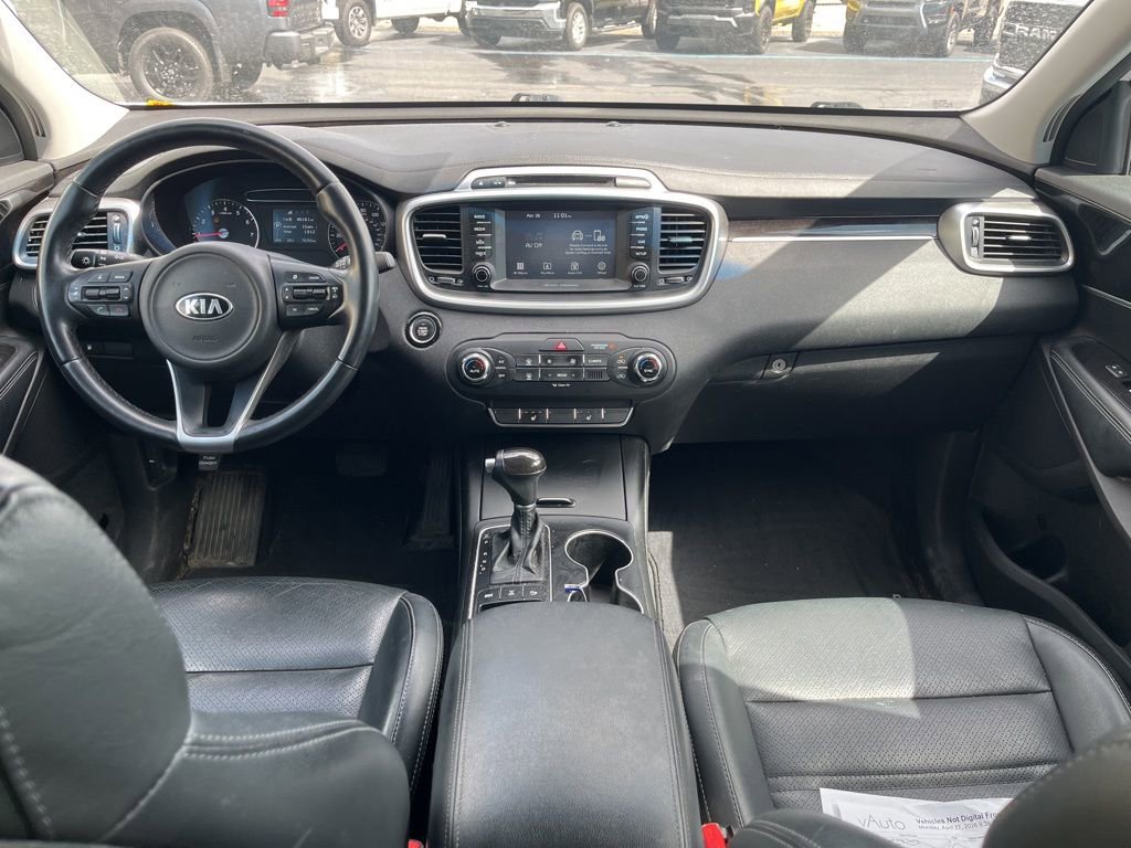 Used 2017 Kia Sorento LX w/ LX Convenience Package AWD/4WD image 26