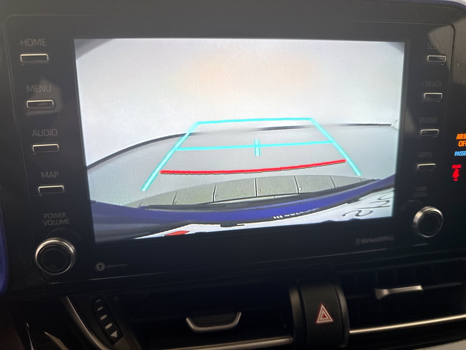 Used 2021 Toyota C-HR XLE FWD image 15