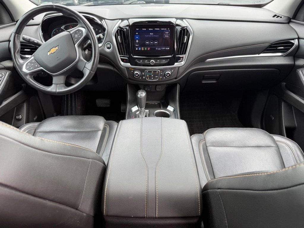 Used 2020 Chevrolet Traverse Premier w/ Redline Edition AWD/4WD image 13
