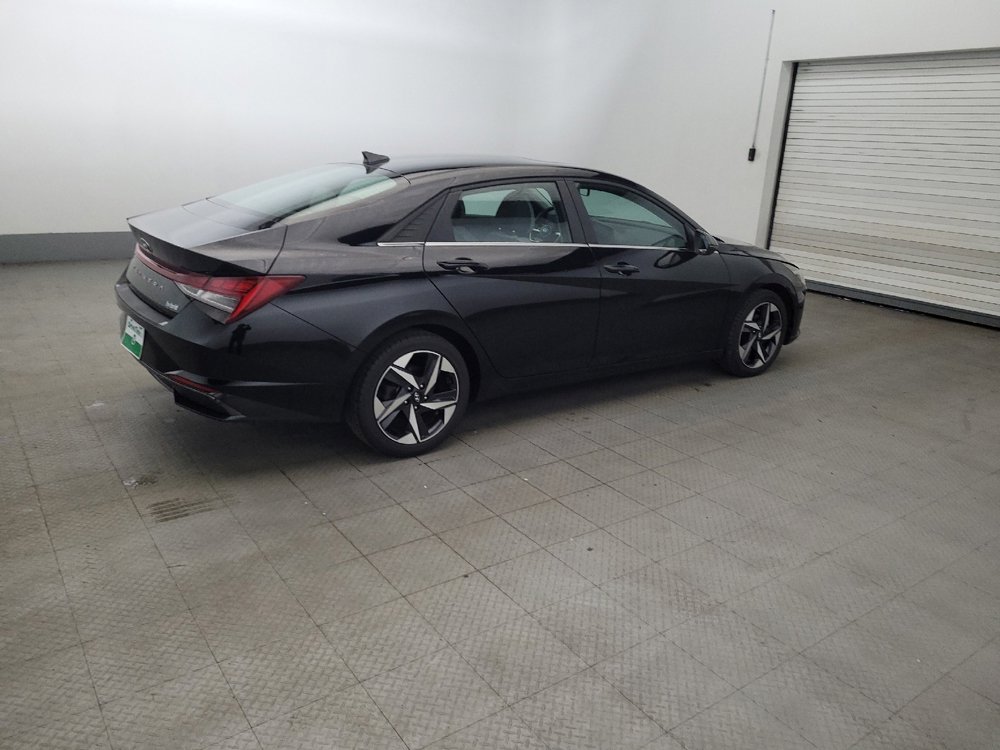 Used 2023 Hyundai Elantra Limited FWD image 10