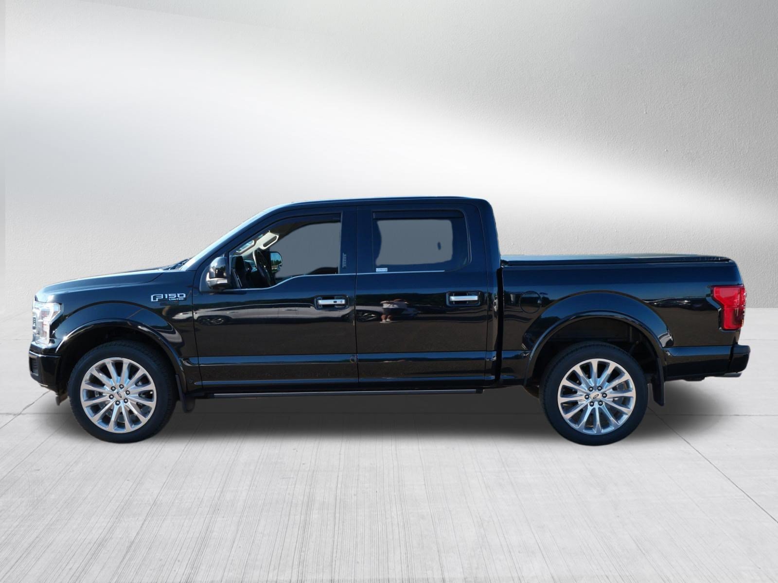 Used 2019 Ford F150 Limited w/ Trailer Tow Package AWD/4WD image 4