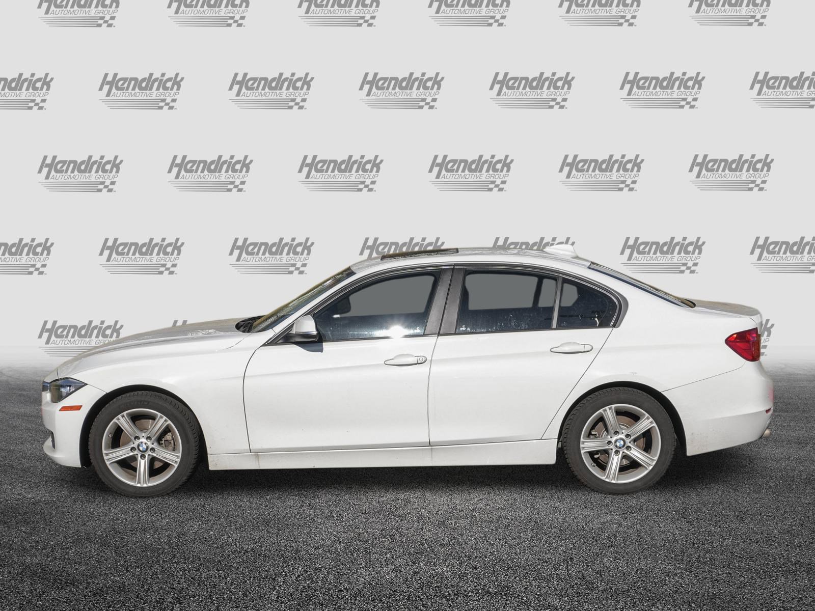 Used 2014 BMW 320i Sedan image 6