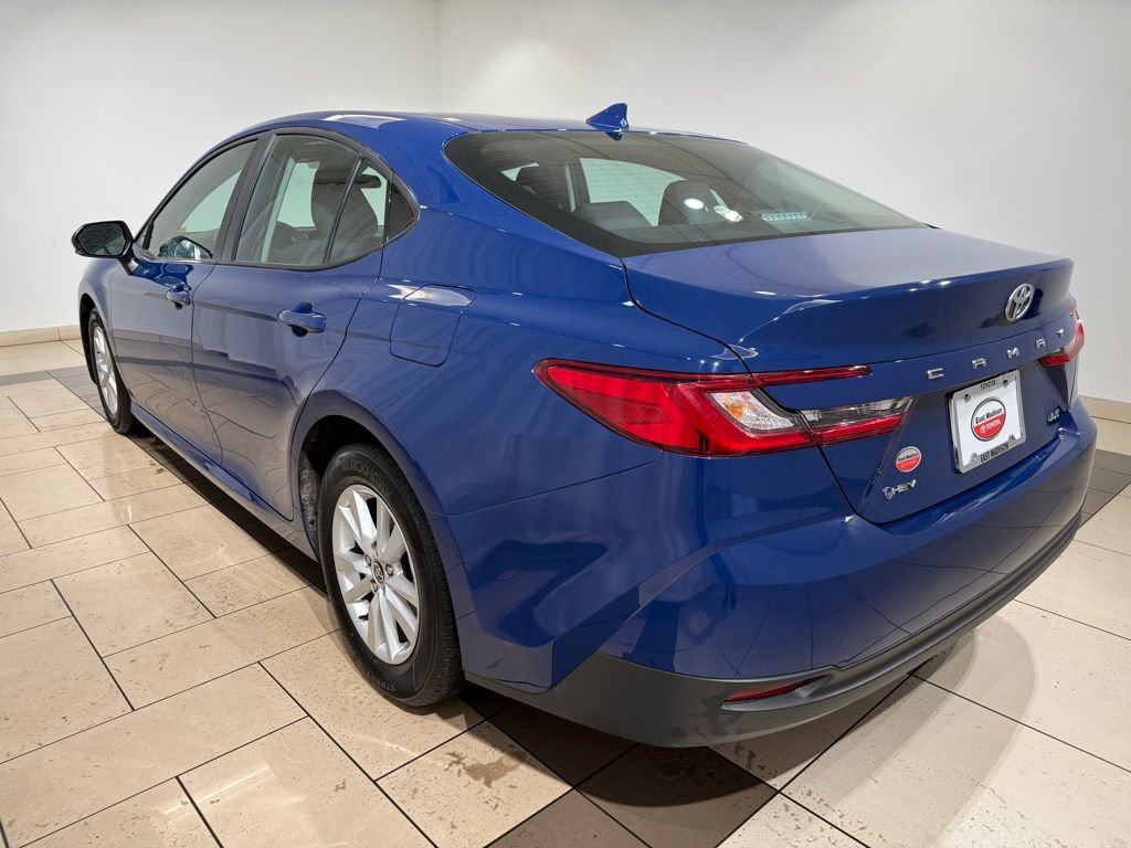 Certified 2025 Toyota Camry LE image 3