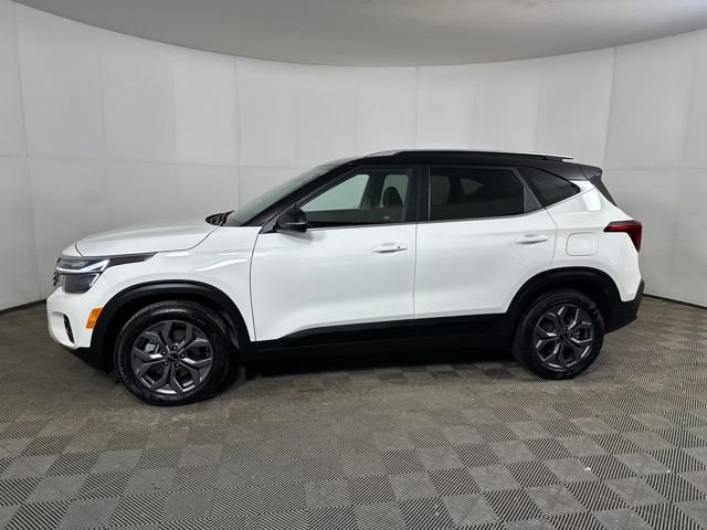 Used 2024 Kia Seltos S image 6