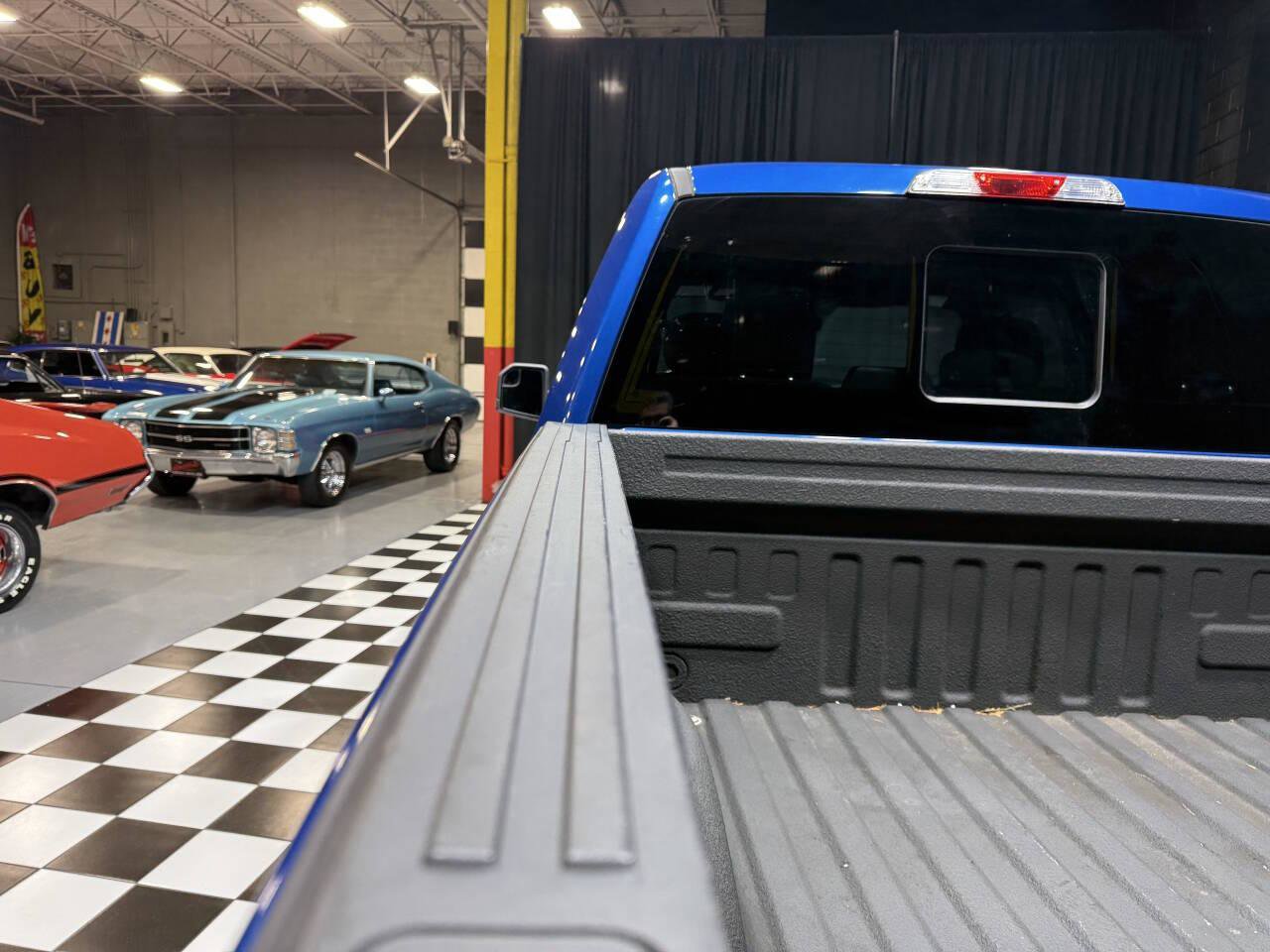 Used 2017 Ford F150 XLT w/ Equipment Group 302A Luxury image 25