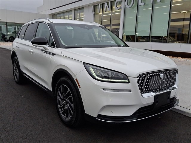 Certified 2020 Lincoln Corsair AWD image 2