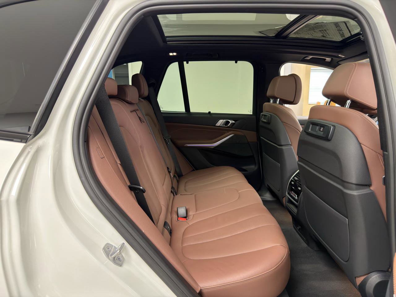 Used 2021 BMW X5 xDrive45e w/ M Sport Package AWD/4WD image 31