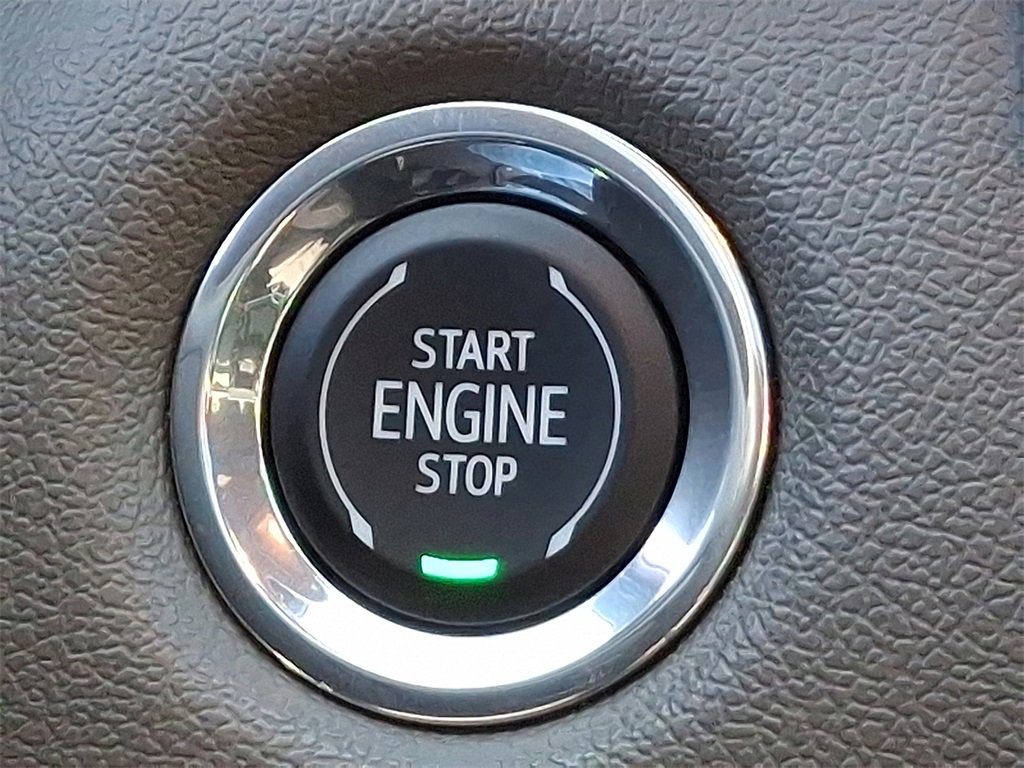 Used 2023 Chevrolet Colorado ZR2 w/ ZR2 Convenience Package III image 25