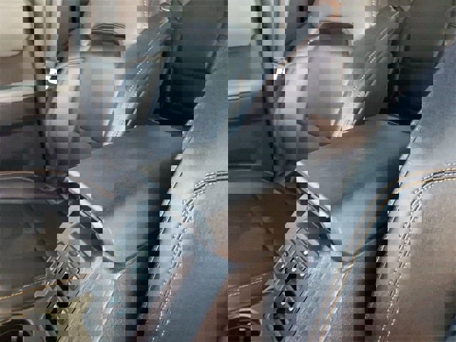 Used 2022 Ford Bronco Badlands image 85