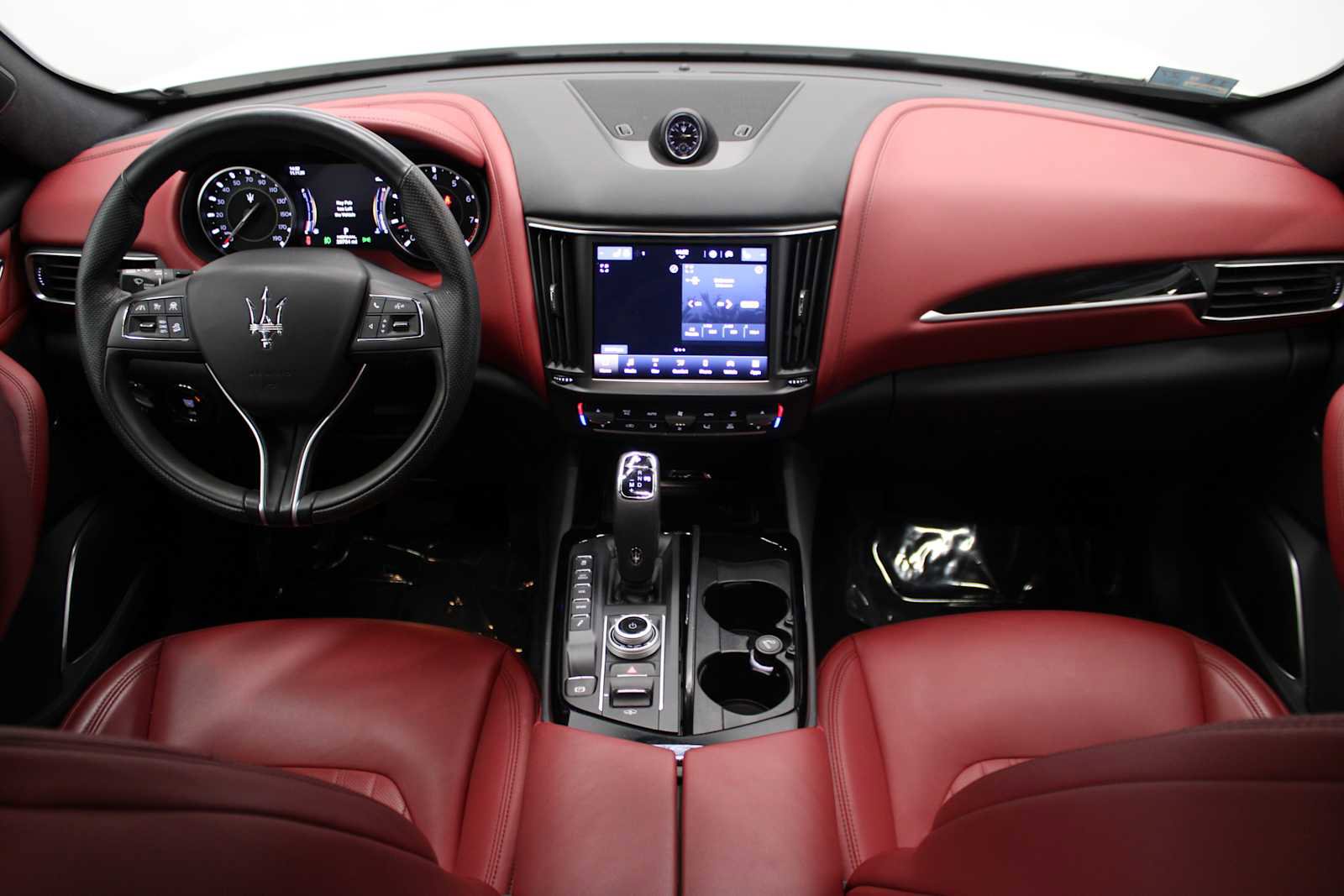 Used 2022 Maserati Levante GT image 19