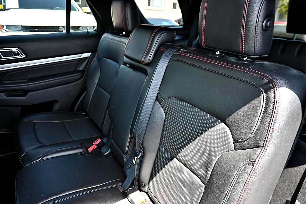 Used 2016 Ford Explorer Sport AWD/4WD image 14