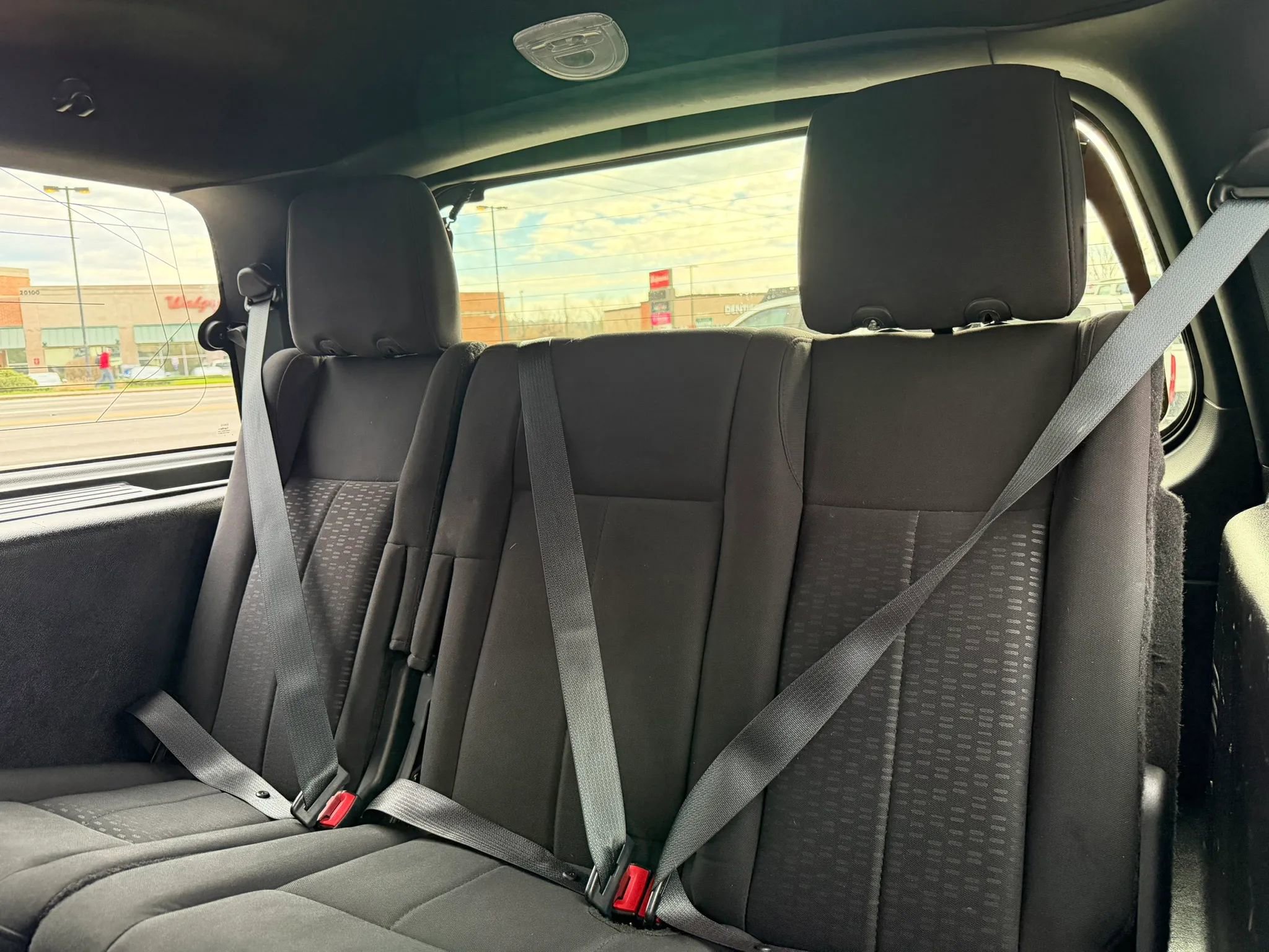 Used 2015 Ford Expedition XLT image 23