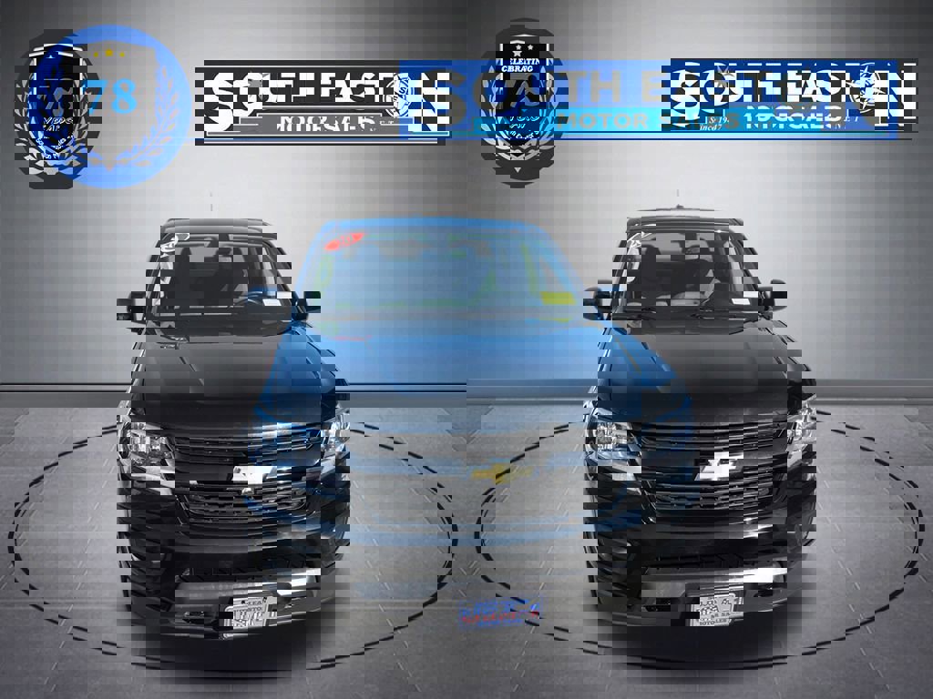 Used 2020 Chevrolet Colorado W/T w/ Custom Special Edition image 3