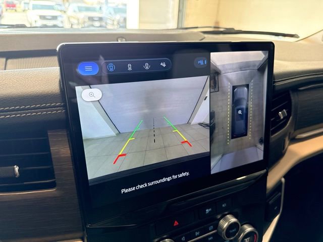 Used 2022 Ford Expedition Limited image 47