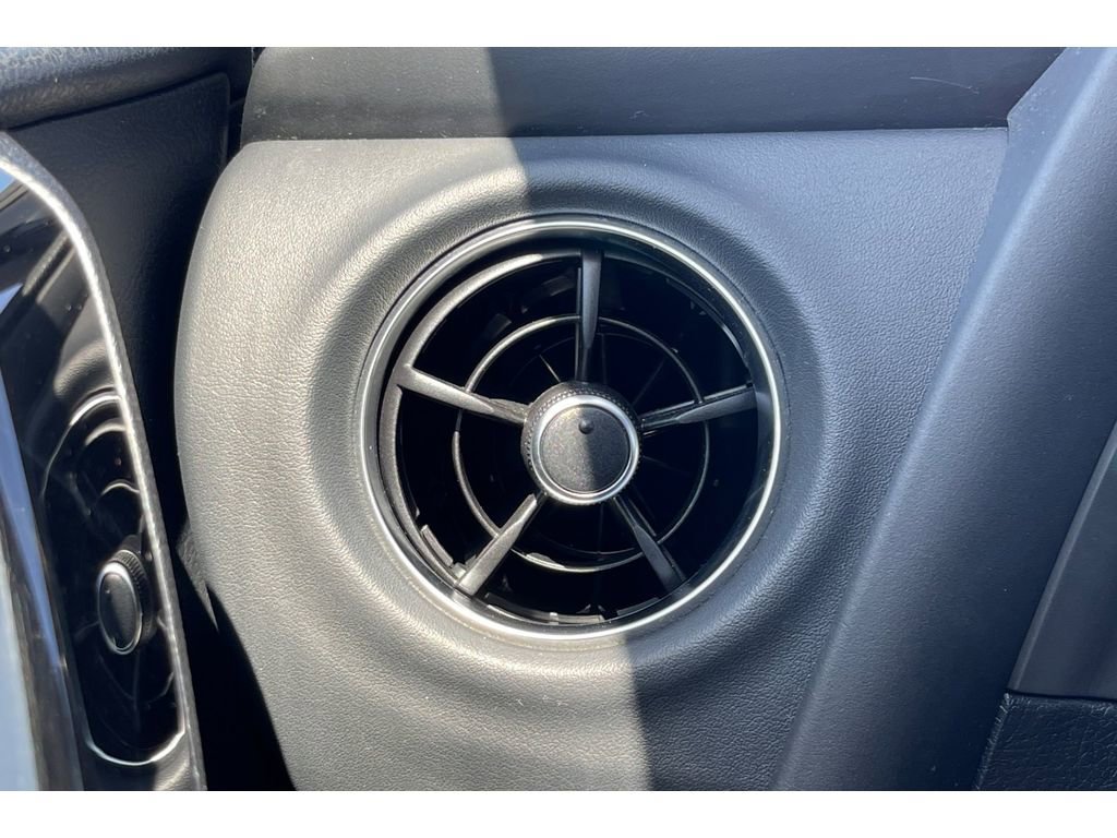 Used 2017 Toyota Corolla iM w/ Carpet Mat Package FWD image 29
