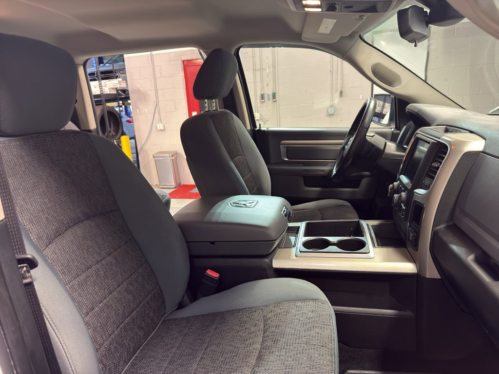 Used 2015 RAM 1500 Big Horn image 22