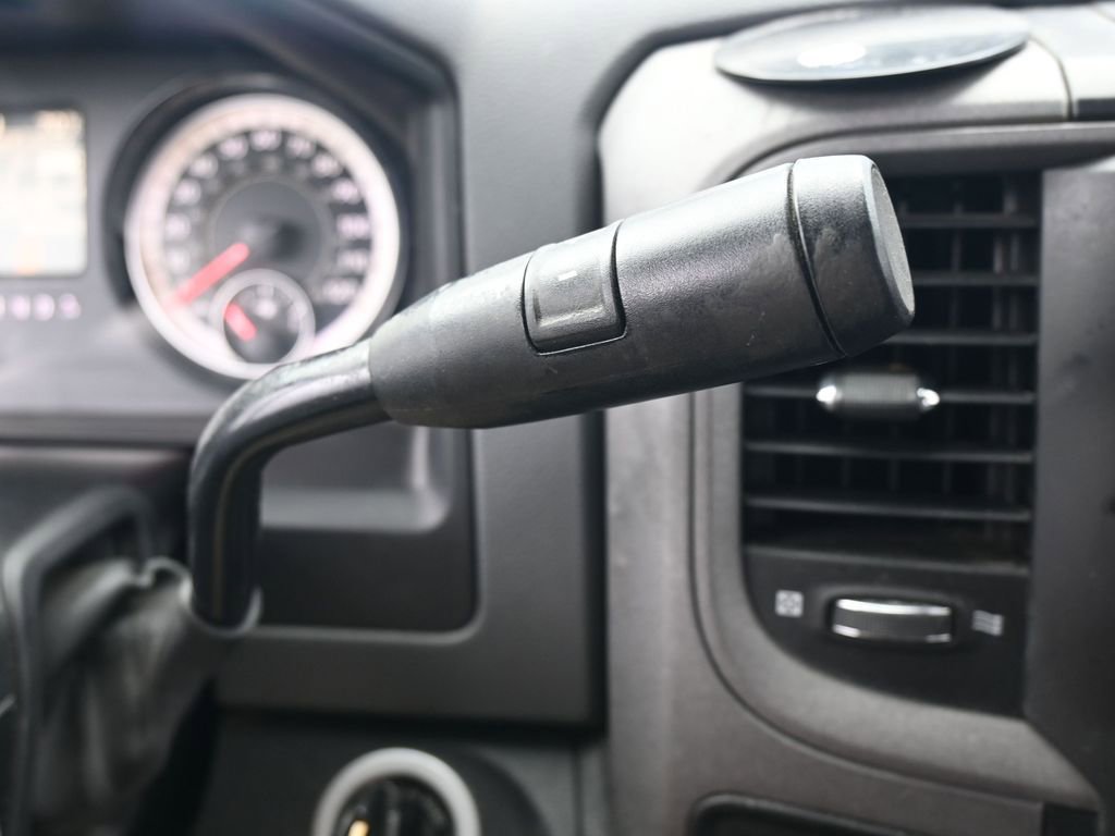 Used 2018 RAM 3500 Tradesman w/ Chrome Appearance Group image 20