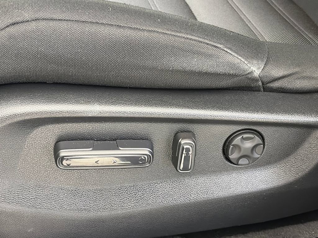 Used 2022 Honda CR-V EX image 25