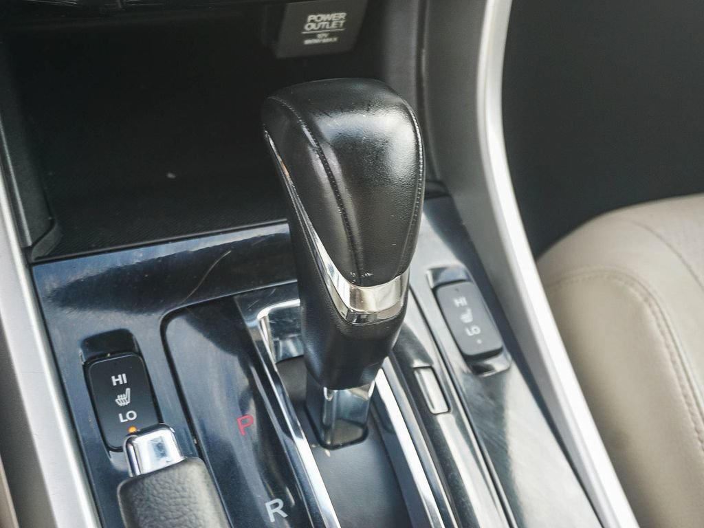 Used 2016 Honda Accord EX-L image 22
