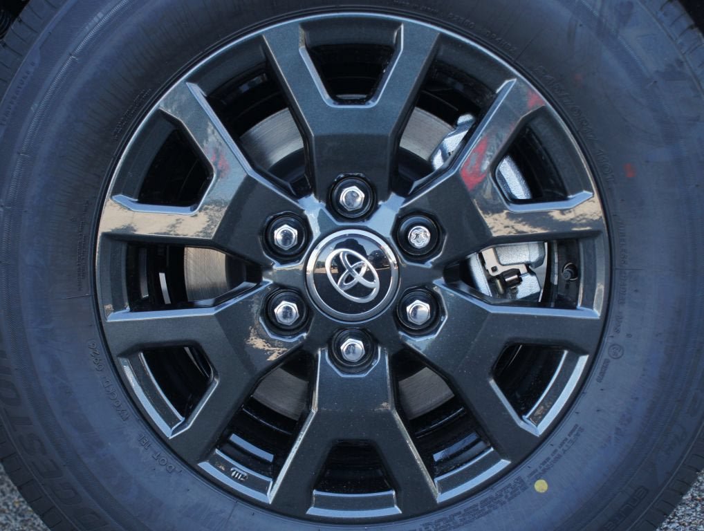 Used 2026 Toyota 4Runner SR5 AWD/4WD image 26