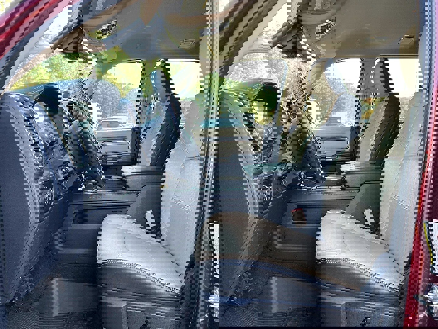 Used 2019 RAM 2500 Limited image 14