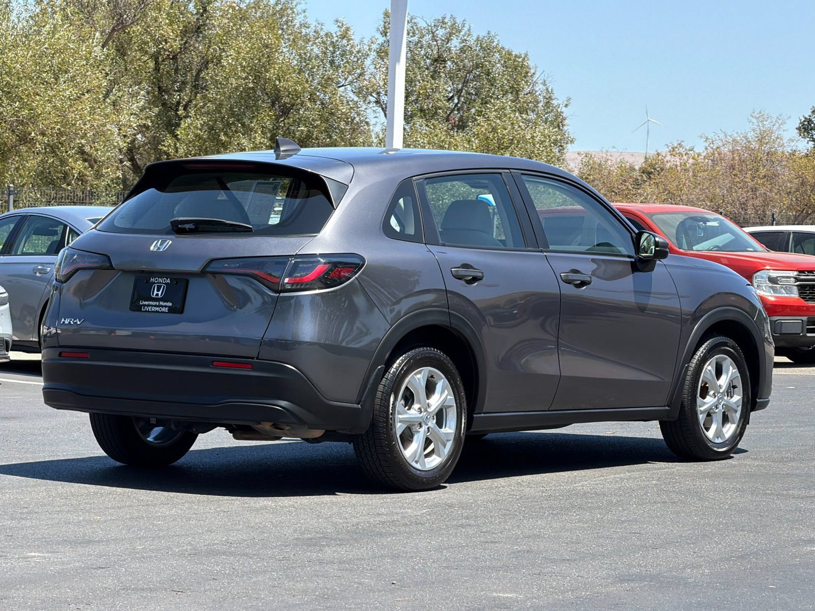 Used 2024 Honda HR-V LX image 6