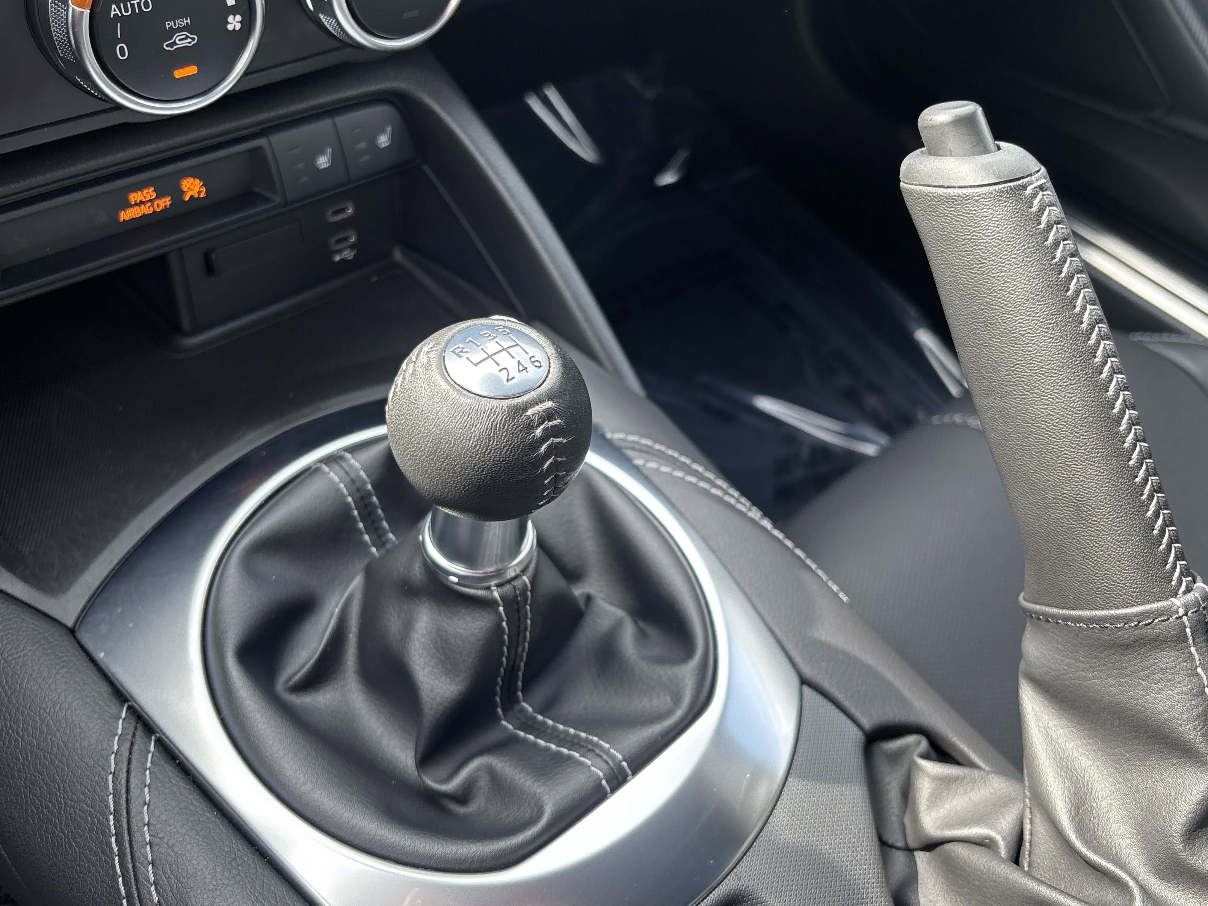 Used 2024 MAZDA MX-5 Miata Grand Touring image 28