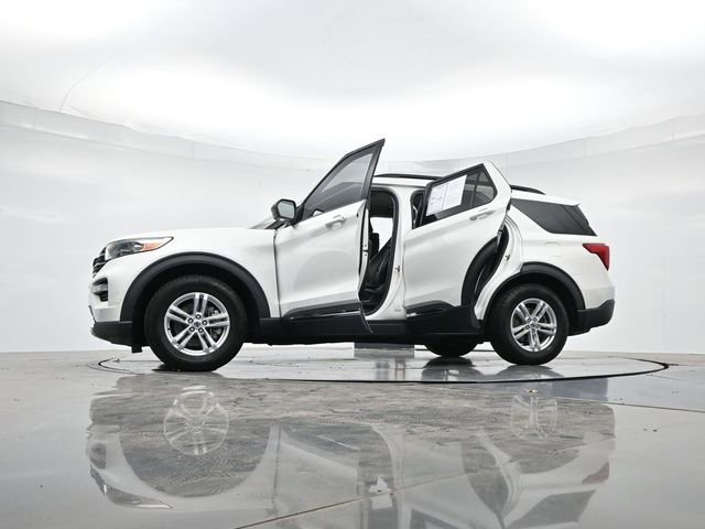 Certified 2020 Ford Explorer XLT w/ Equipment Group 202A image 54