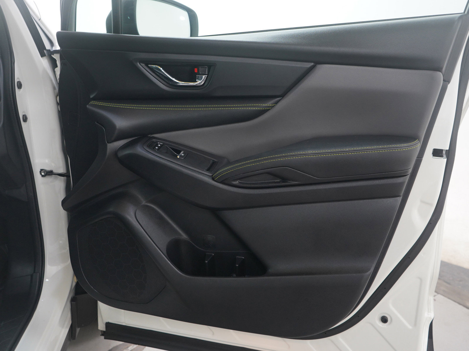 Used 2023 Subaru Ascent Onyx Edition w/ Popular Package - Onyx image 9