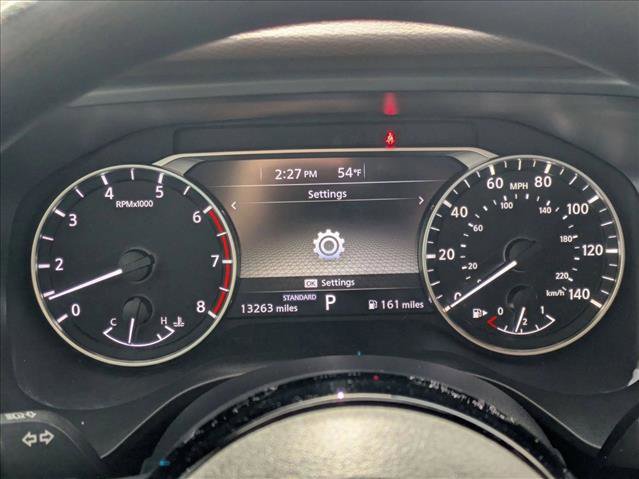 Used 2023 Nissan Rogue SV image 11