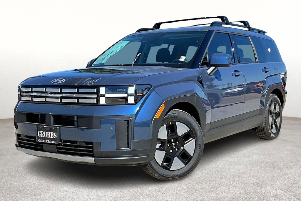 Used 2026 Hyundai Santa Fe SEL image 2