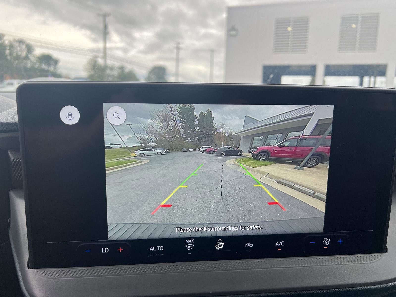 Certified 2025 Ford Maverick XL w/ Equipment Group 101A image 14