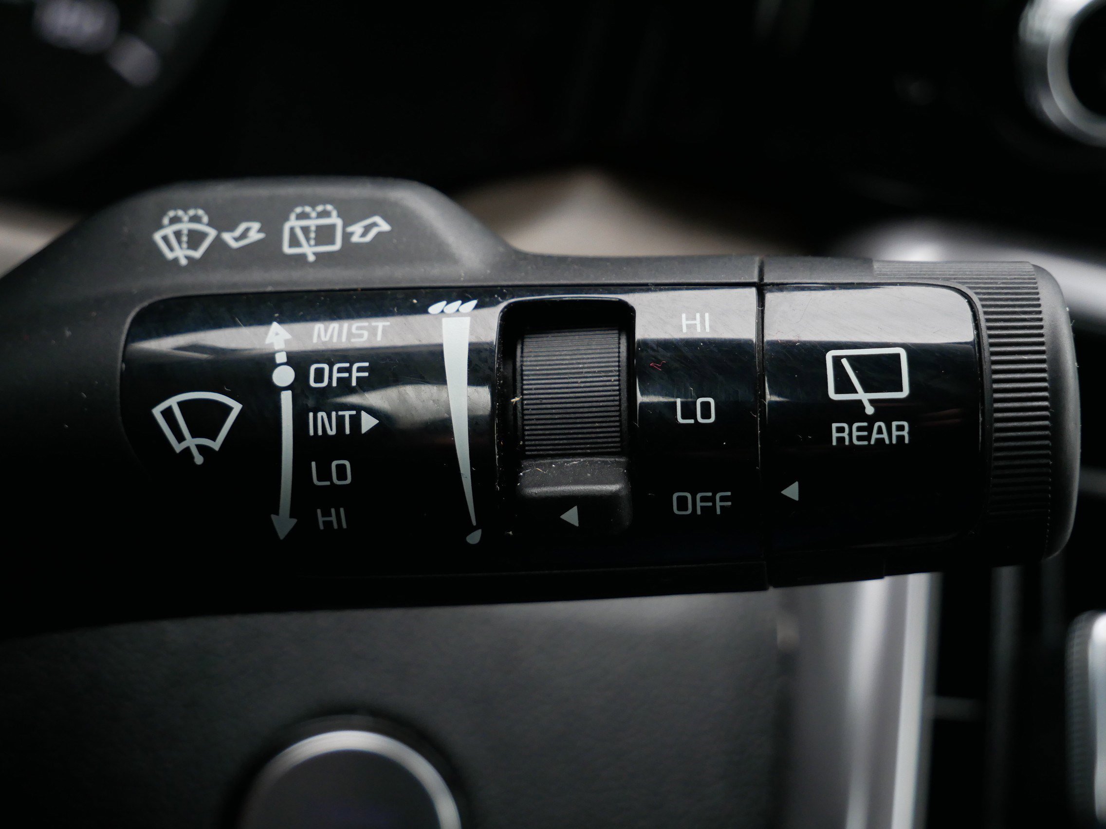 Used 2023 Kia Sorento S w/ Panoramic Sunroof Package image 31