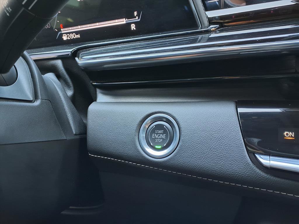 Used 2021 Cadillac Escalade Sport w/ Driver Assist Tech Package image 27