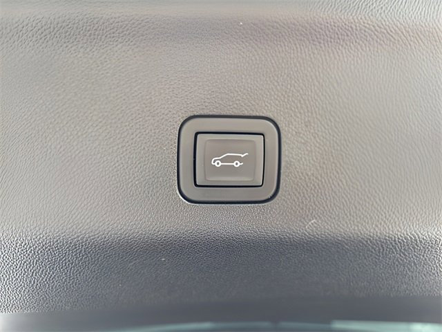 Used 2024 Chevrolet Tahoe RST image 25