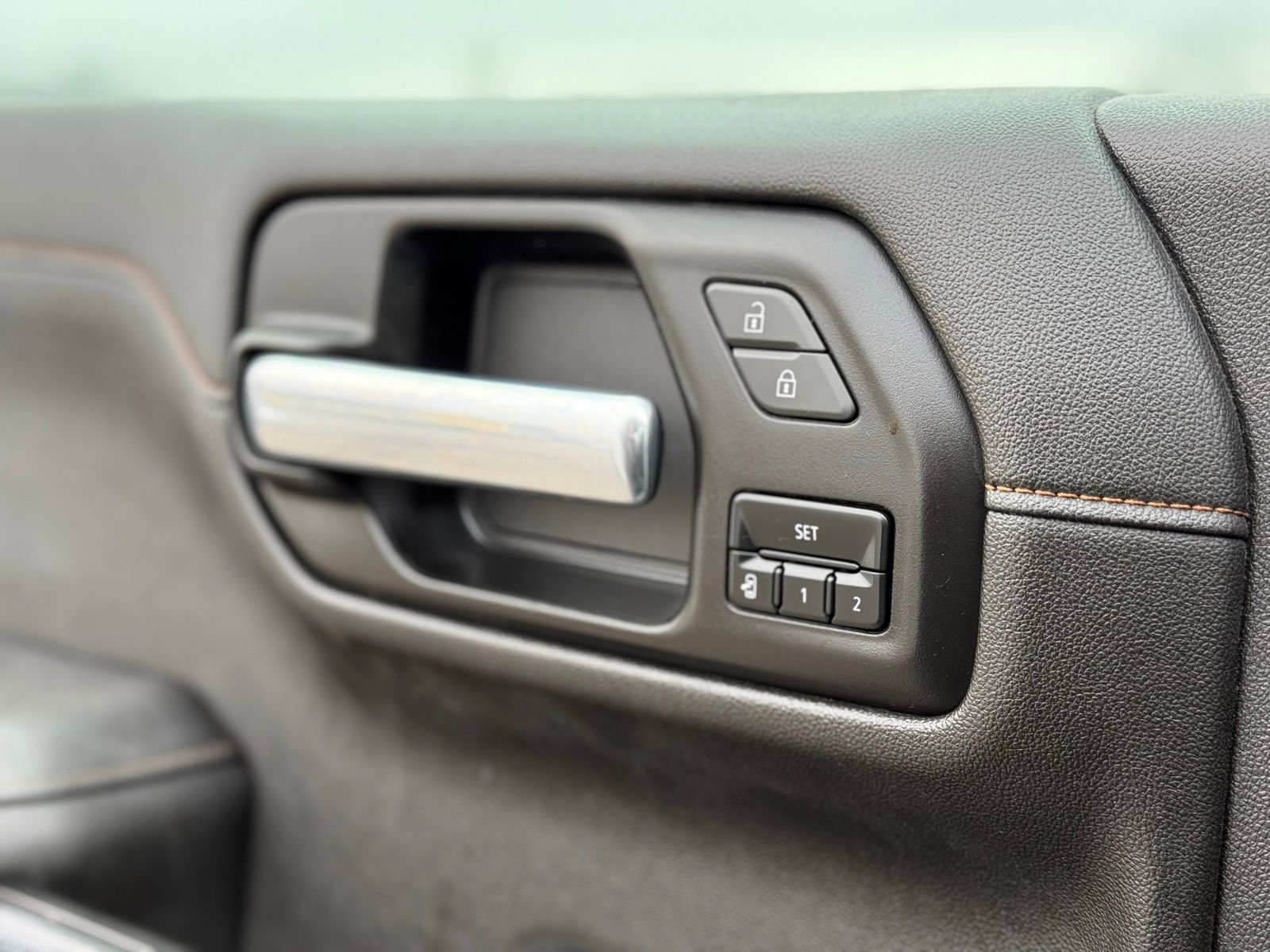 Used 2021 GMC Sierra 1500 AT4 w/ AT4 Value Package image 17