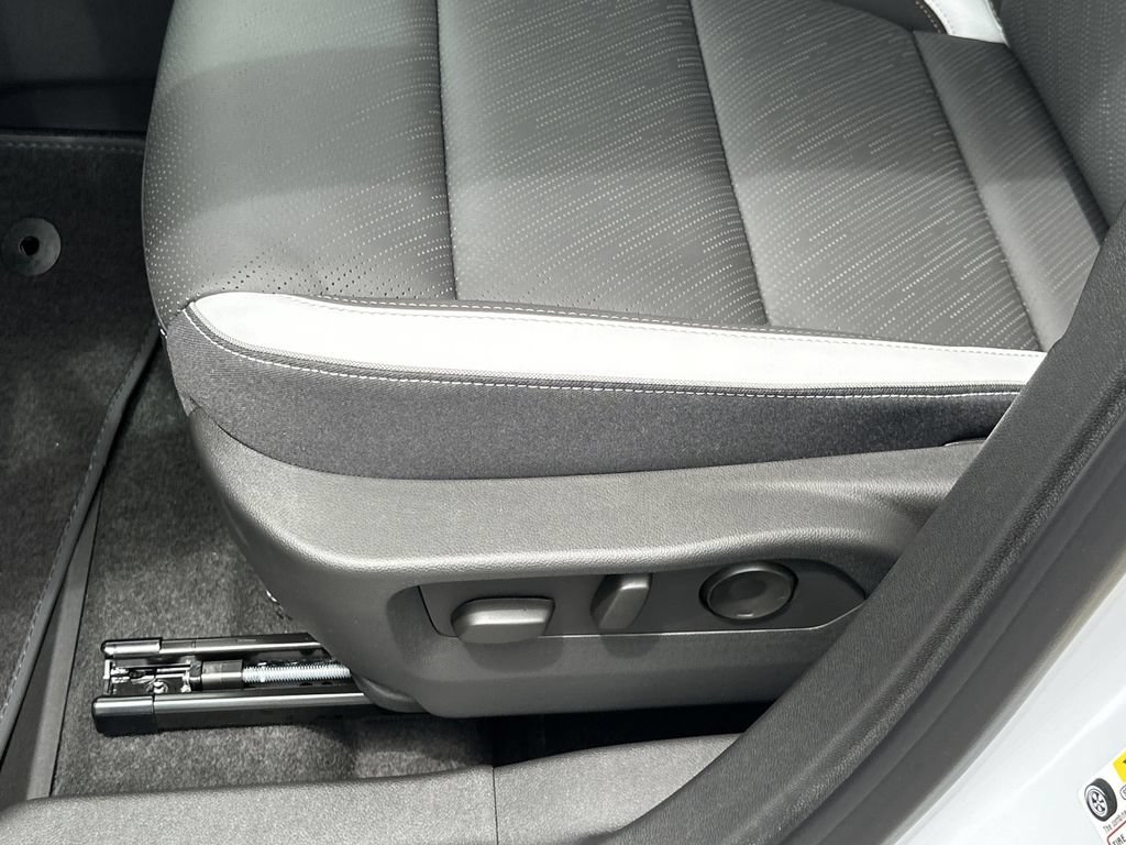 New 2026 Buick Envision Sport Touring AWD/4WD image 15