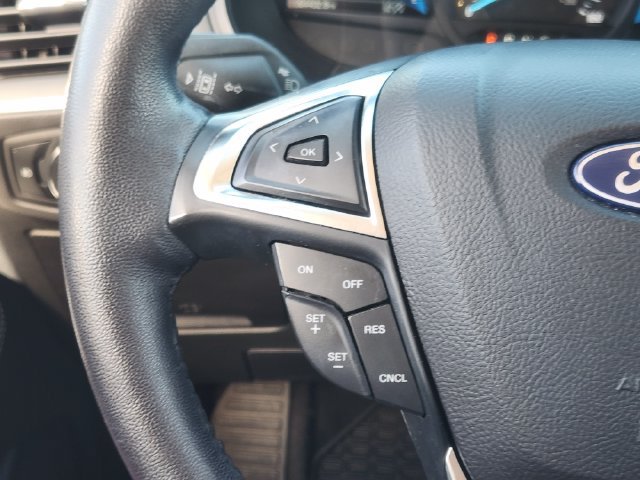 Used 2023 Ford Edge Titanium AWD/4WD image 27