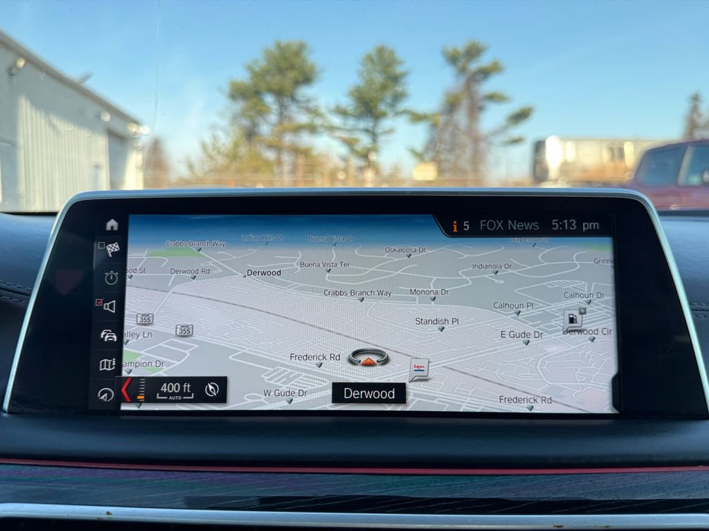 Used 2018 BMW 750i xDrive image 16