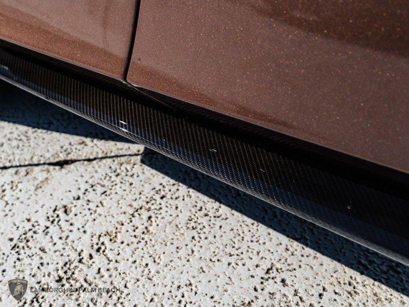 Used 2025 Aston Martin Vanquish image 43