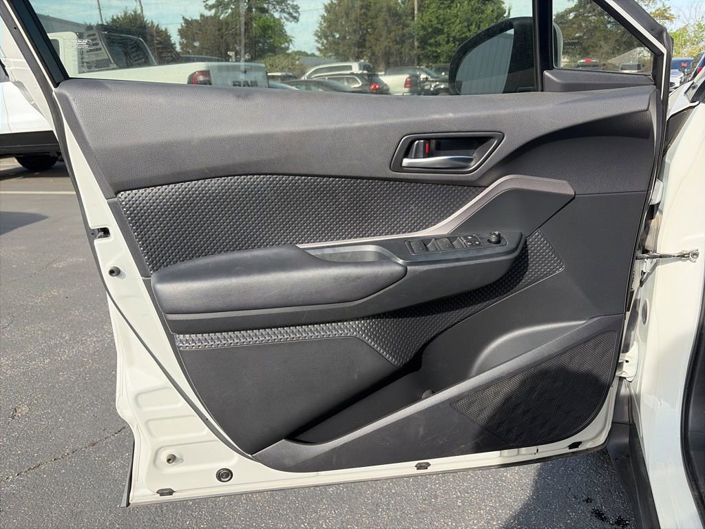 Used 2021 Toyota C-HR LE image 13