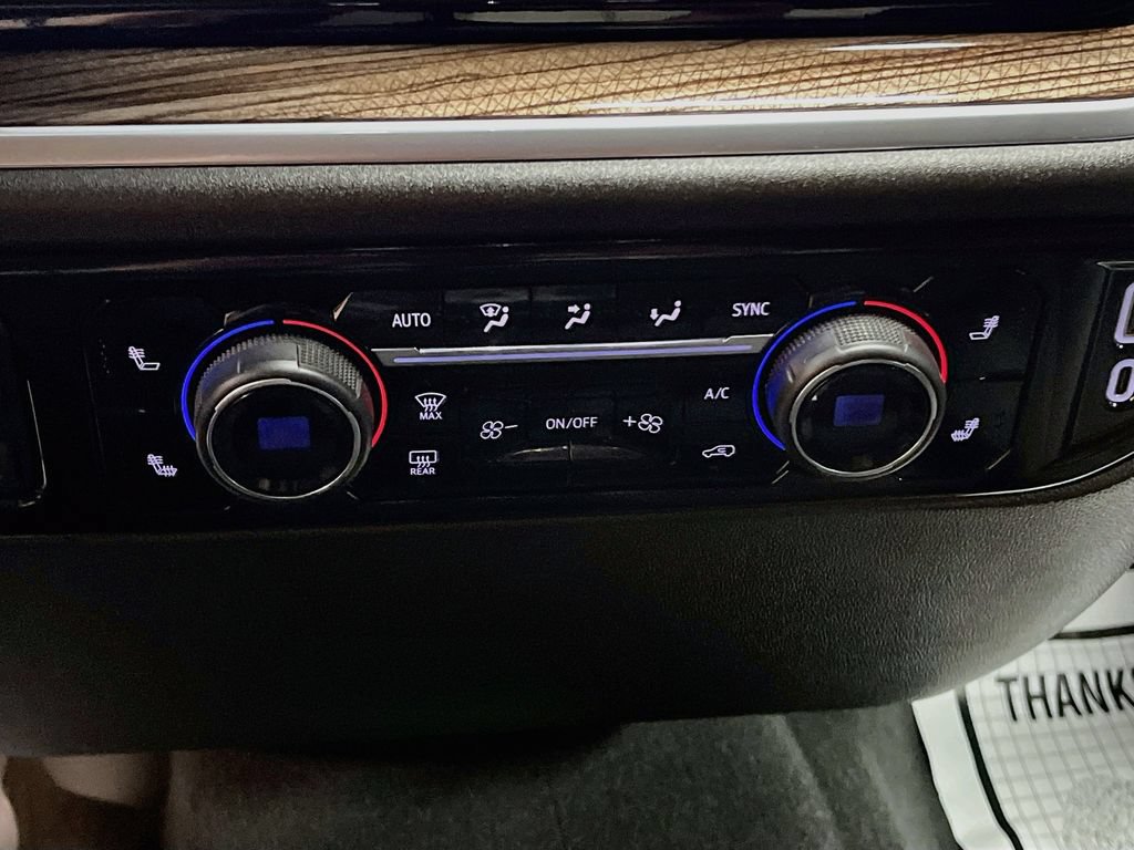 Used 2026 Chevrolet Silverado 1500 RST w/ RST Select Package AWD/4WD image 16