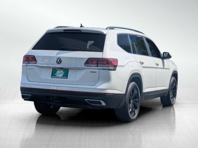 Used 2023 Volkswagen Atlas SE w/ Panoramic Sunroof Package image 4
