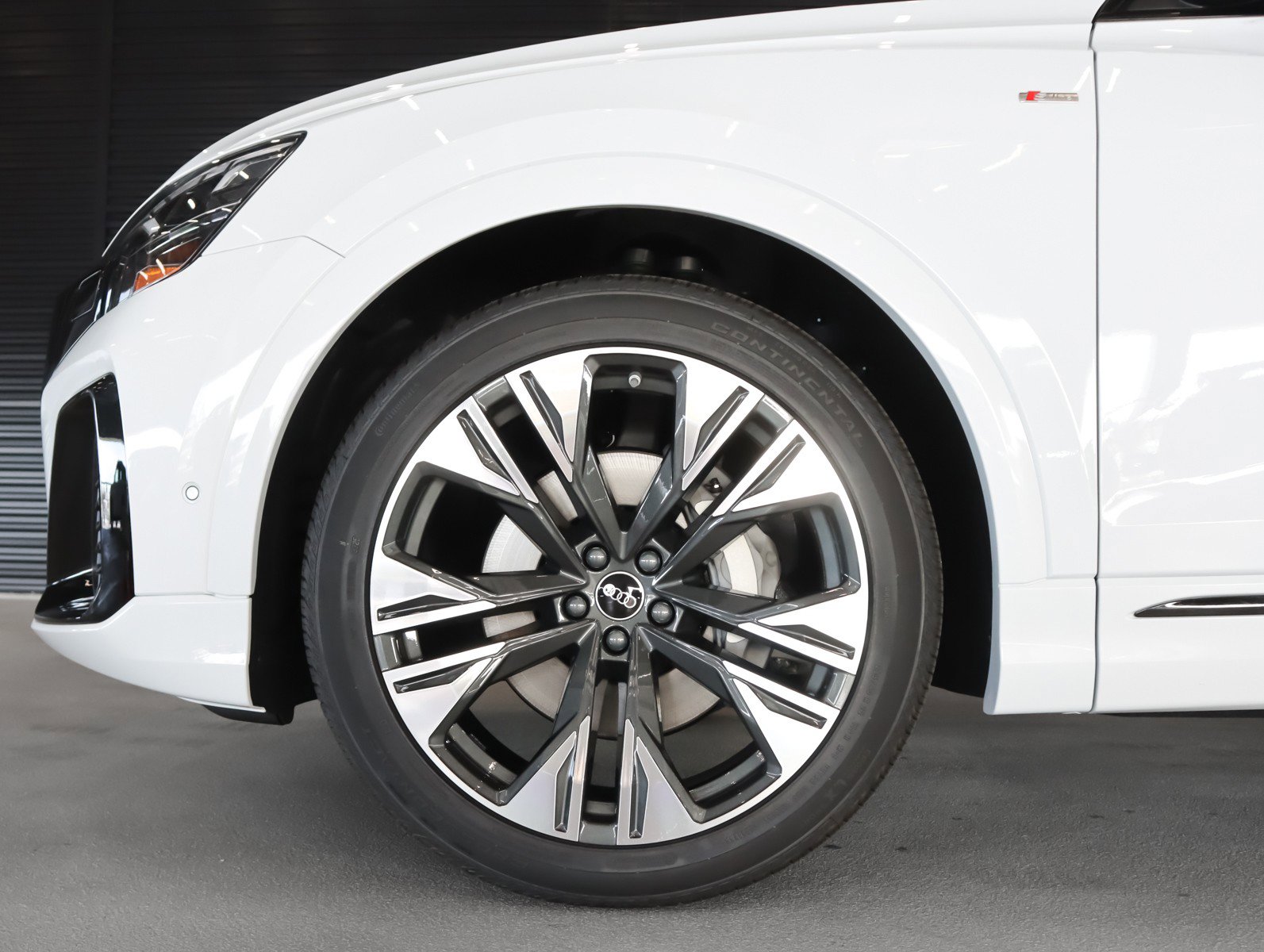 New 2026 Audi Q8 Premium Plus image 4