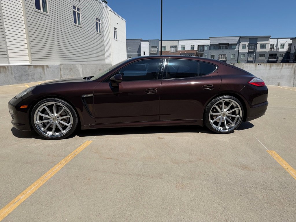 Used 2012 Porsche Panamera image 3