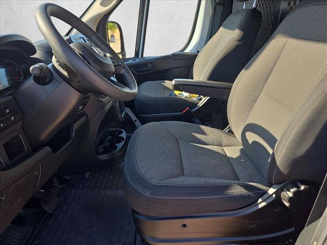 Used 2025 RAM ProMaster 2500 w/ U-Haul Equipment Group FWD image 18